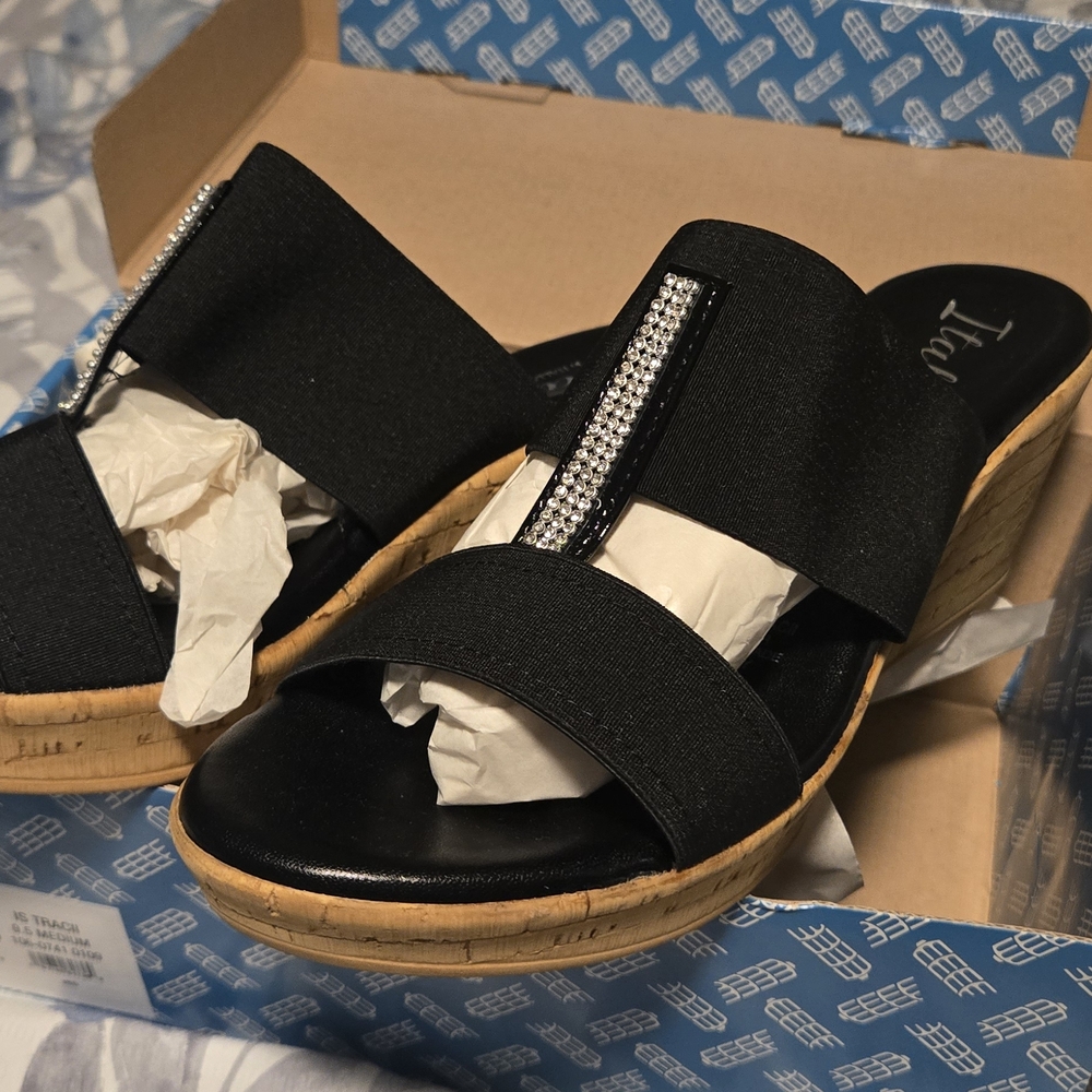 NIB Italiana Black Wedges with Gems